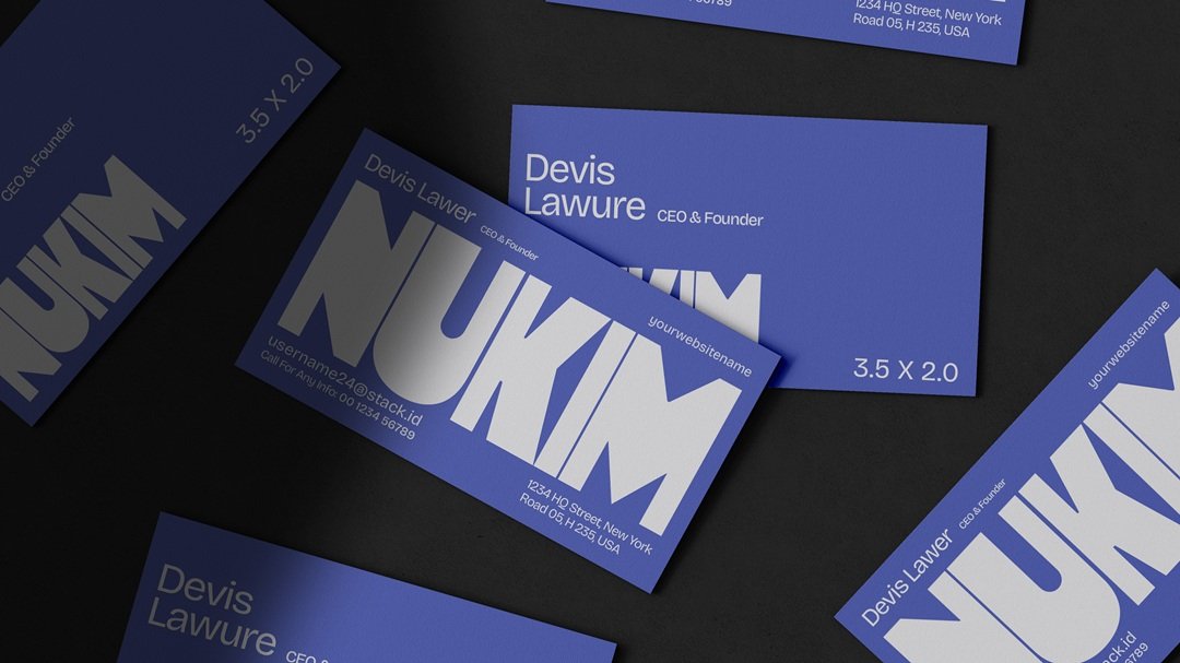 M003T1263-C-Business-card-mockup-20Sep-24.jpg